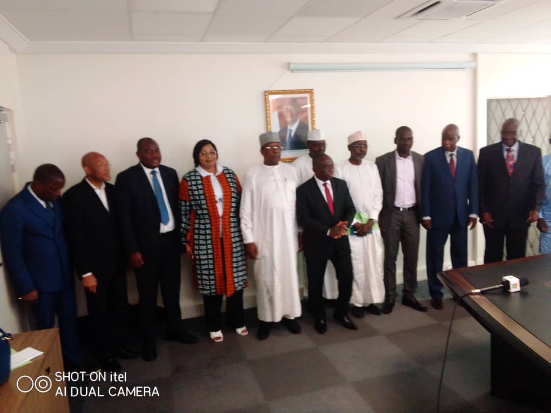 Le ministre tchadien de la réconciliation nationale, Abderahman Koulamallah, a rencontré son homologue ivoirien, Kouadio Konan Bertin dit KKB