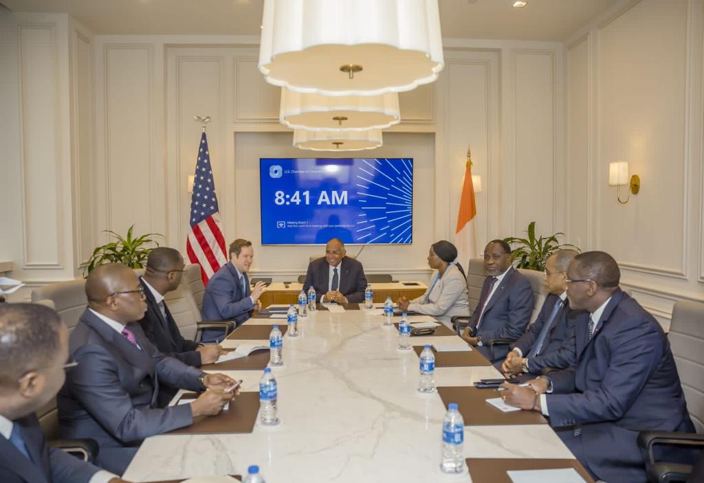 En marge du sommet des leaders Etats-Unis - Afrique, le Premier Ministre ivoirien Patrick Achi était face à la Chambre de commerce américaine à l’occasion d’un rendez-vous économique dénommé « USA Côte d’Ivoire business forum ». 