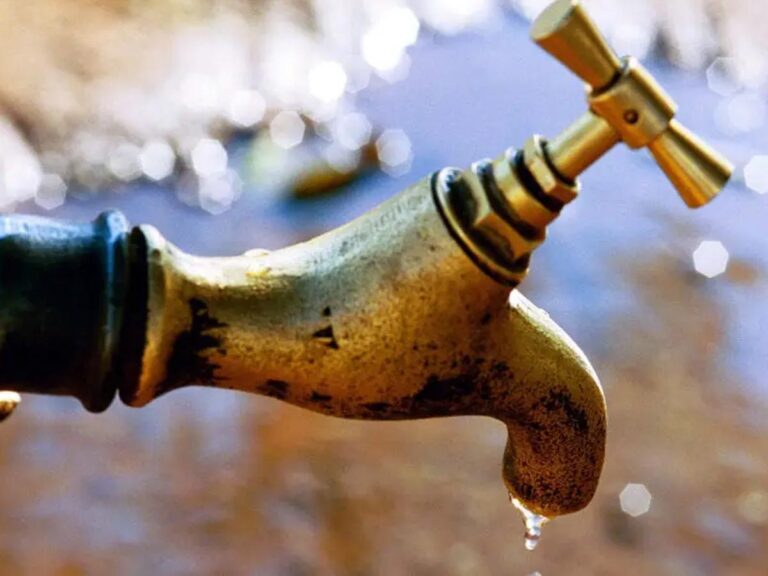 Ces travaux a indiqué le  Ministère de L'Hydraulique, de l'Assainissement et de la Salubrité (MINHAS), dans un communiqué, vont  engendrer des perturbations allant de la baisse de pression jusqu'au manque d'eau dans toute la commune d'Anyama