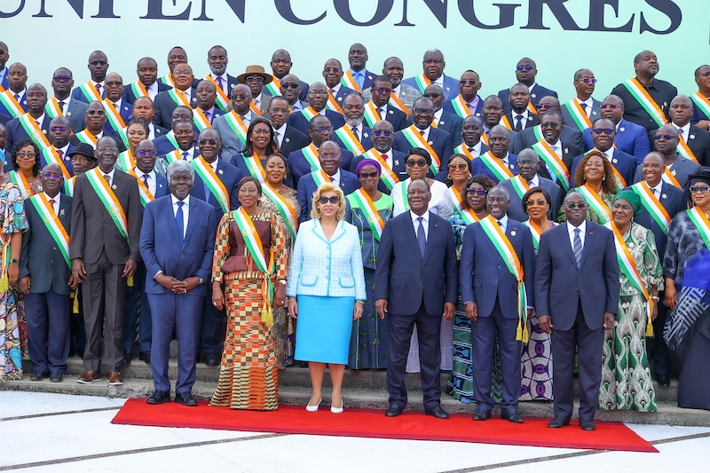 Le congrès a écouté le discours du président Alassane Ouattara