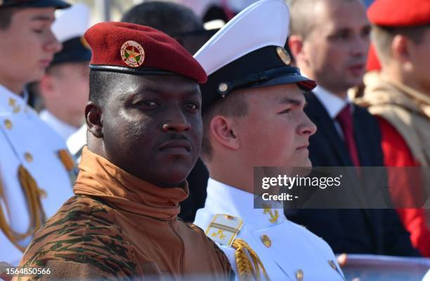 Deux gendarmes ivoiriens en poste à Bouna, qui poursuivaient des orpailleurs clandestins, sont détenus au Burkina Faso.