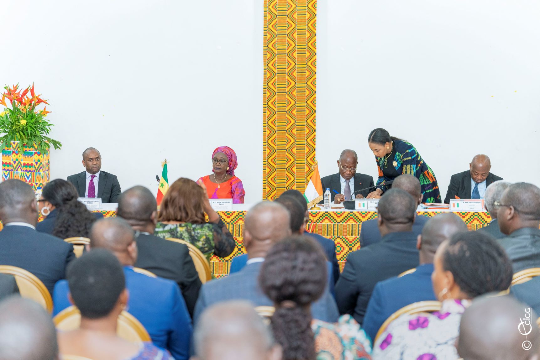 La commission mixte Côte d'Ivoire-Sénégal a abouti à la signature de 12 accords de coopération dans divers secteurs à Abidjan.