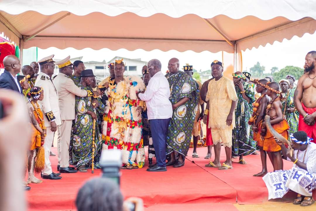 Le premier ministre M. Robert Beugré Mambé n’a pas manqué de saluer le choix fait par le peuple de Songon Dagbé.