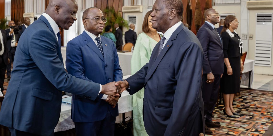 Le Président de la République, S.E.M. Alassane OUATTARA, a présidé, le jeudi 5 septembre 2024, au Palais de la Présidence de la République, le Conseil des Ministres de rentrée.