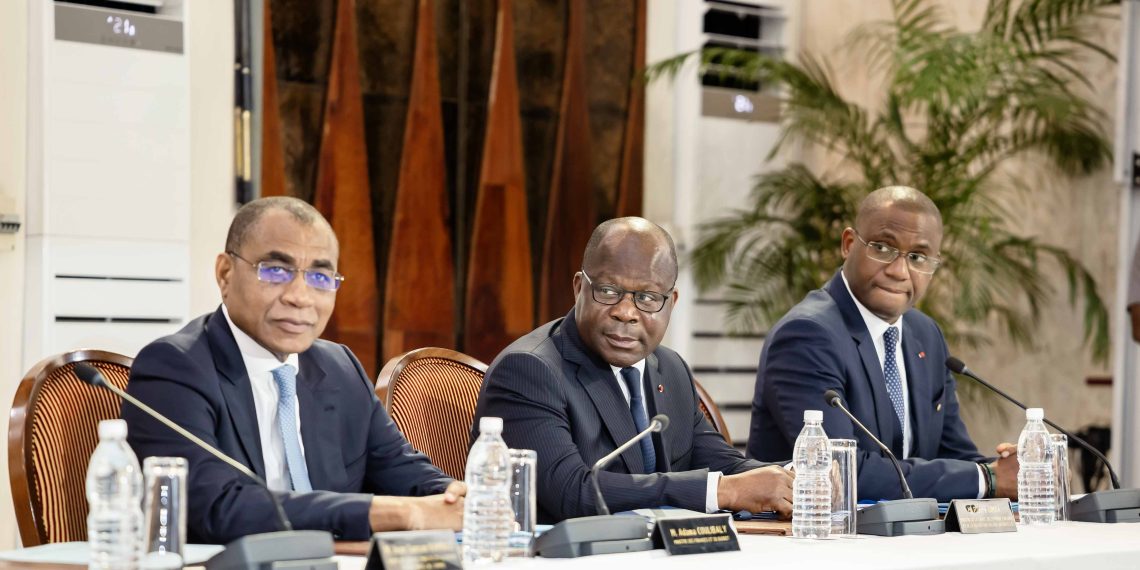 Le Président de la République, S.E.M. Alassane OUATTARA, a présidé, le jeudi 5 septembre 2024, au Palais de la Présidence de la République, le Conseil des Ministres de rentrée.