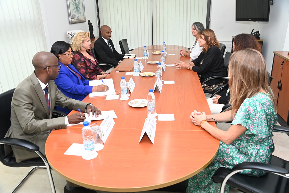 La Première Dame, Madame Dominique Ouattara a eu une séance de travail avec Madame Michèle Rubirola, Première Adjointe au Maire de Marseille